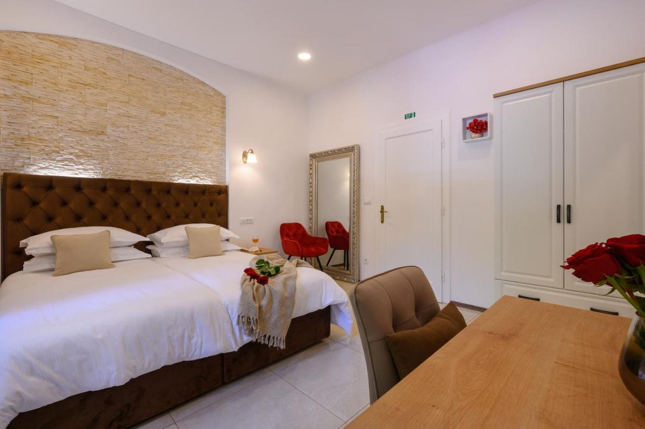 Summer Breeze Luxury Rooms Spalato Esterno foto