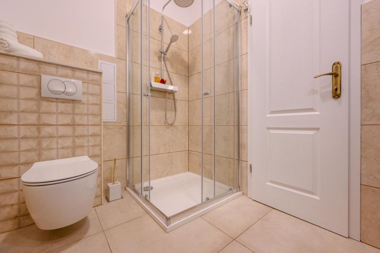 Summer Breeze Luxury Rooms Spalato Esterno foto