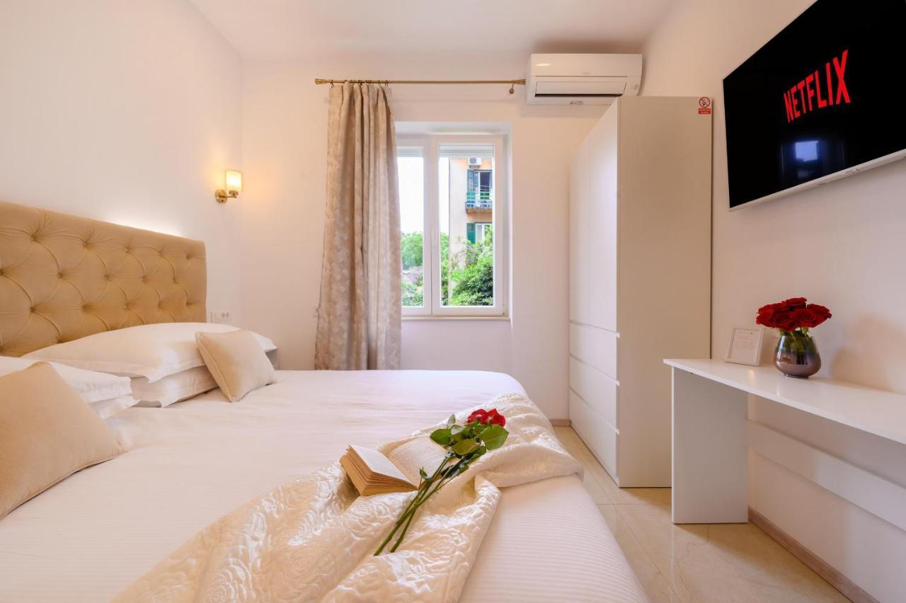 Summer Breeze Luxury Rooms Spalato Esterno foto